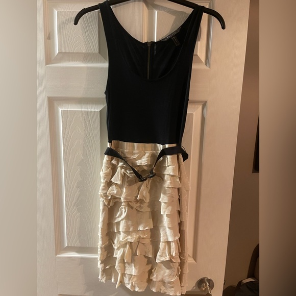 Cute two tone party dress with belt from BCBGmaxazria - Picture 1 of 5